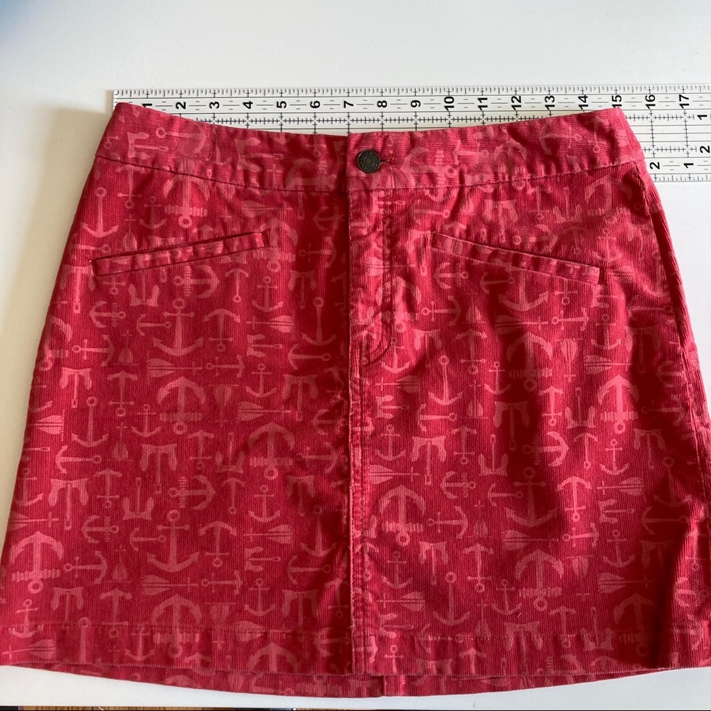 Vineyard Vines Women's Mini Skirt Y2K Nautical Anchor Coral Pink Corduroy size 2